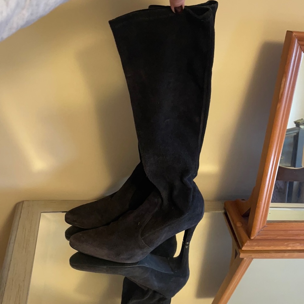 Stuart Weitzman calf high suede boots 2inch heel.  Minor water damage in heel.